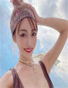 玩弄丰满少妇XXXXX性多毛