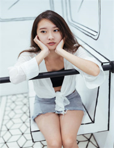 女人