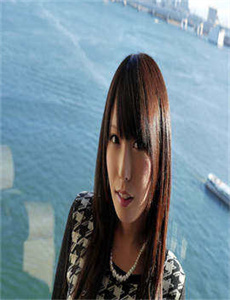 瀬亚美莉